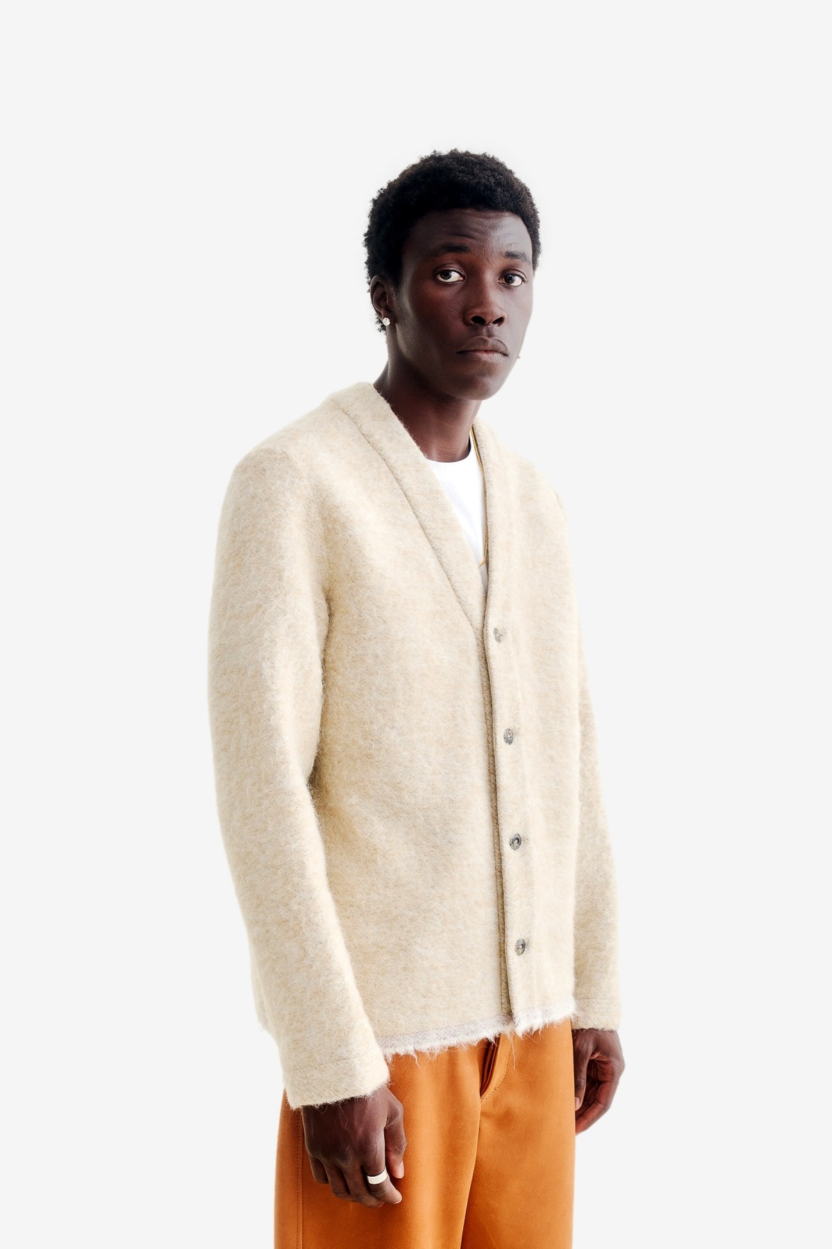 A Kind of Guise Kura Cardigan in Fuzzy Sesame