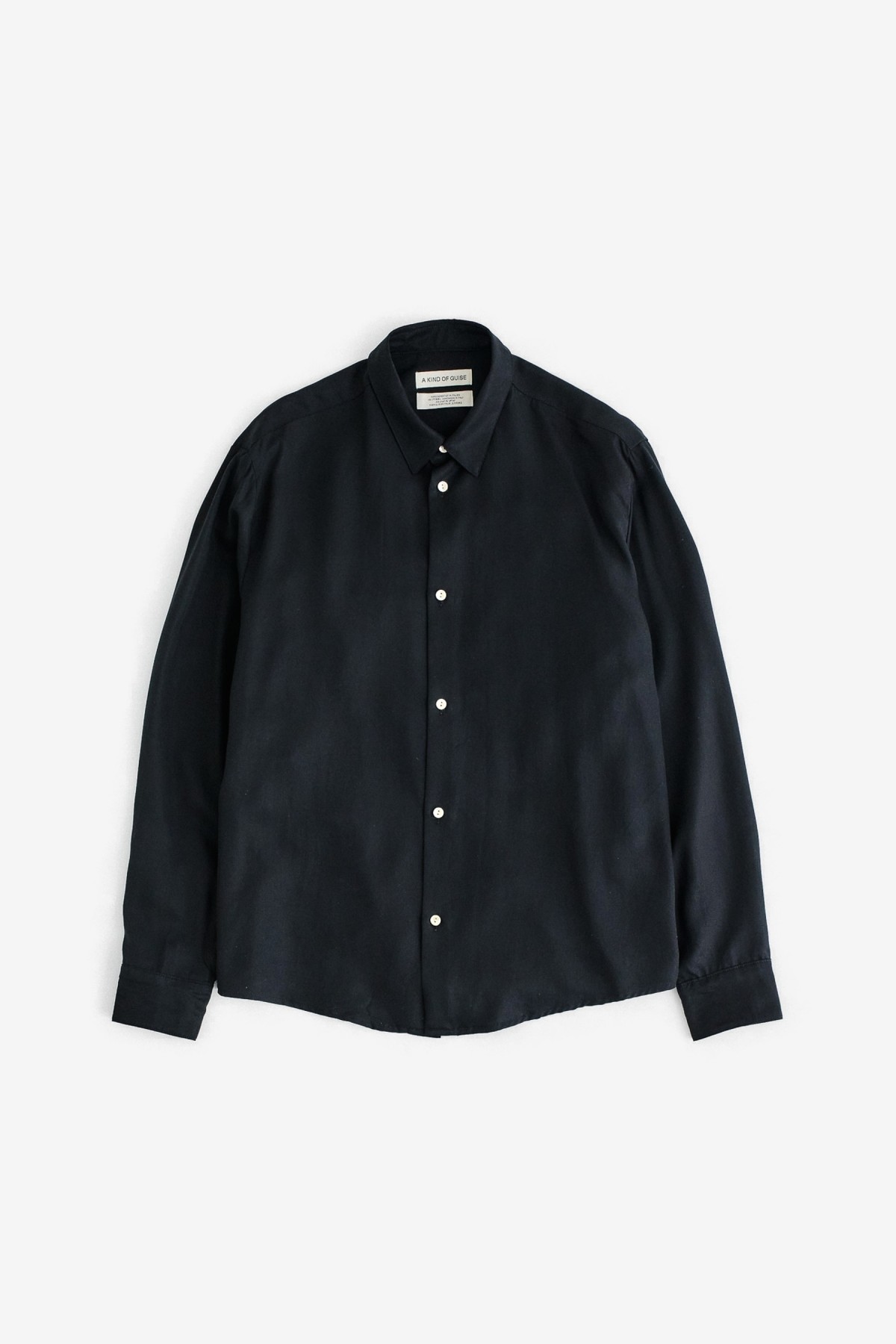 A Kind of Guise Fulvio Shirt in Melted Black