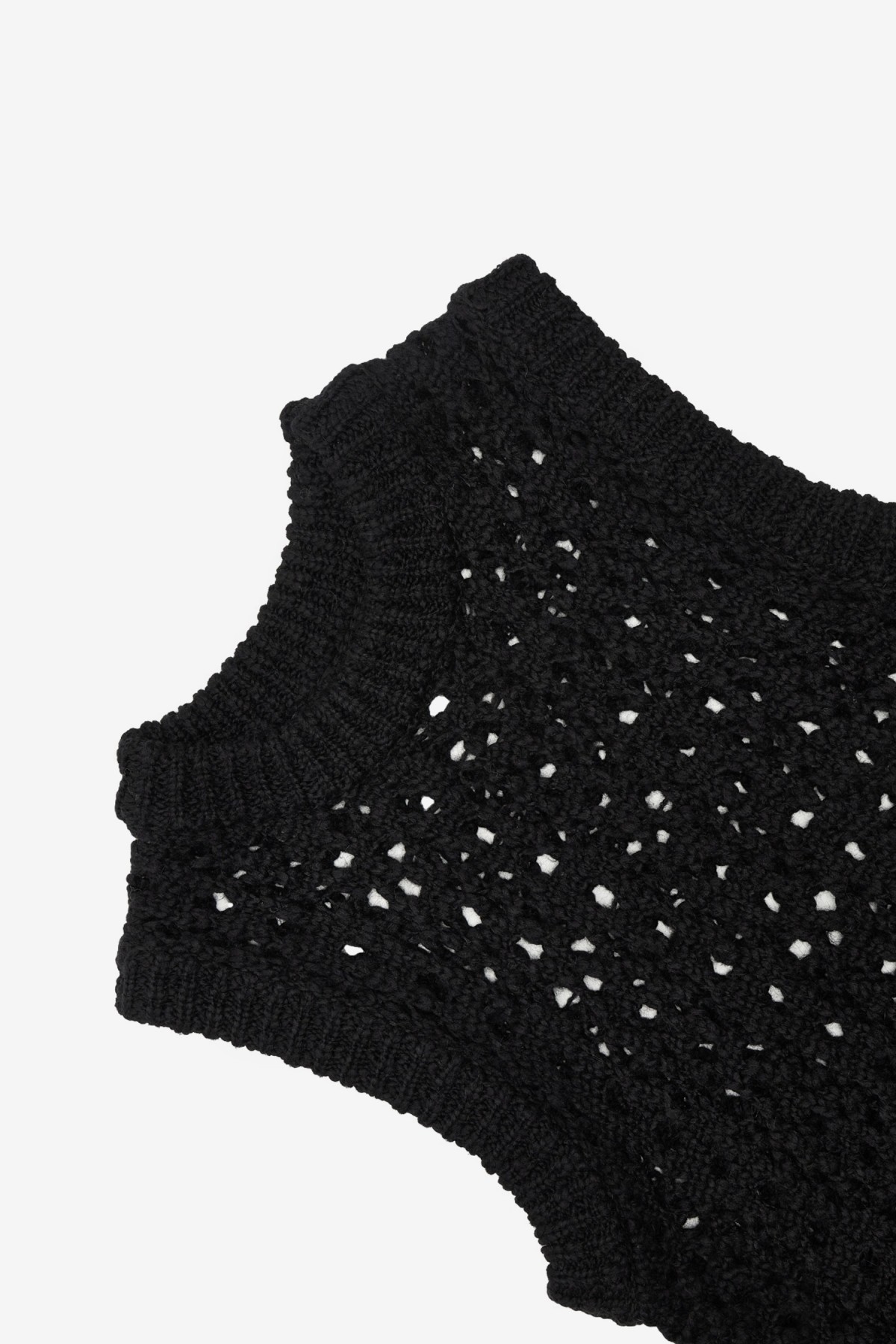 Amomento Crochet Vest in Black