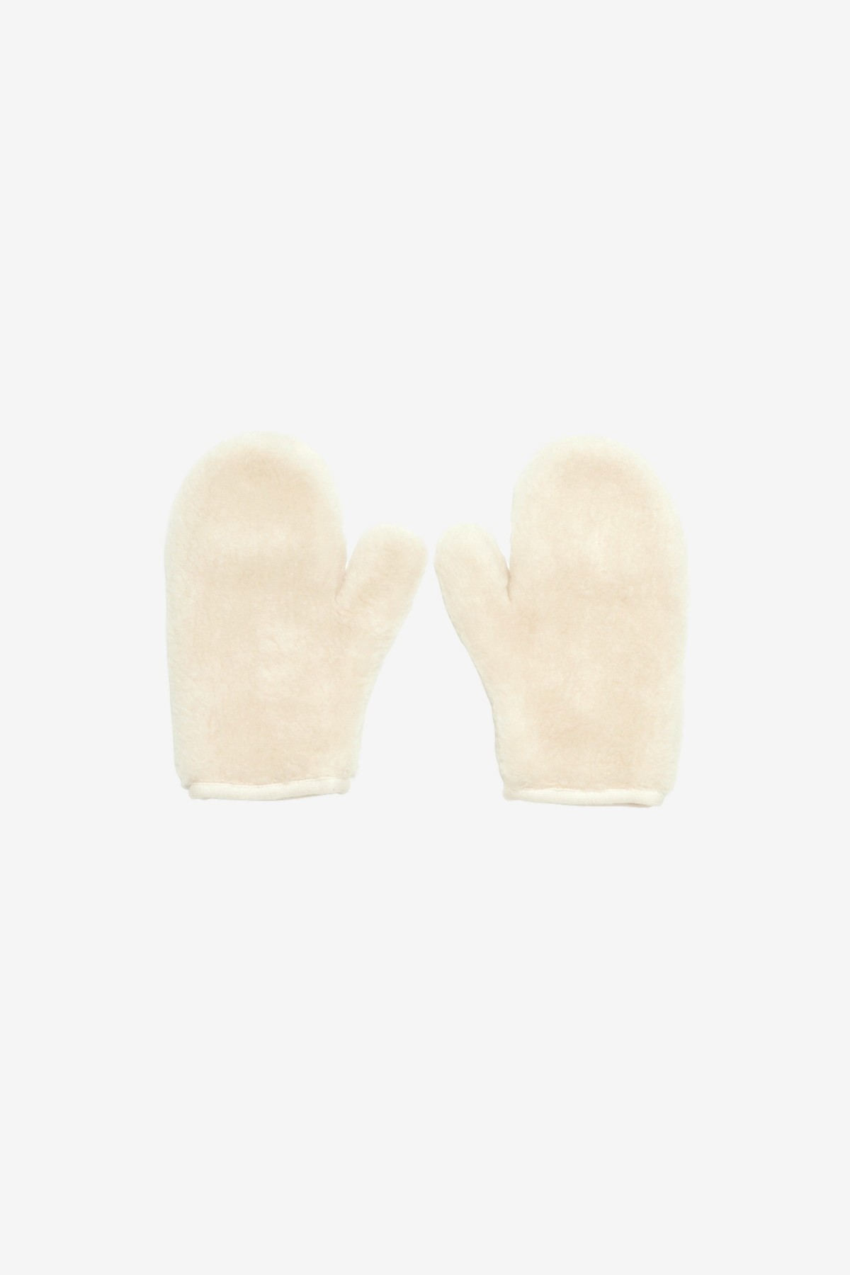 Amomento Shearling Mittens in Ivory