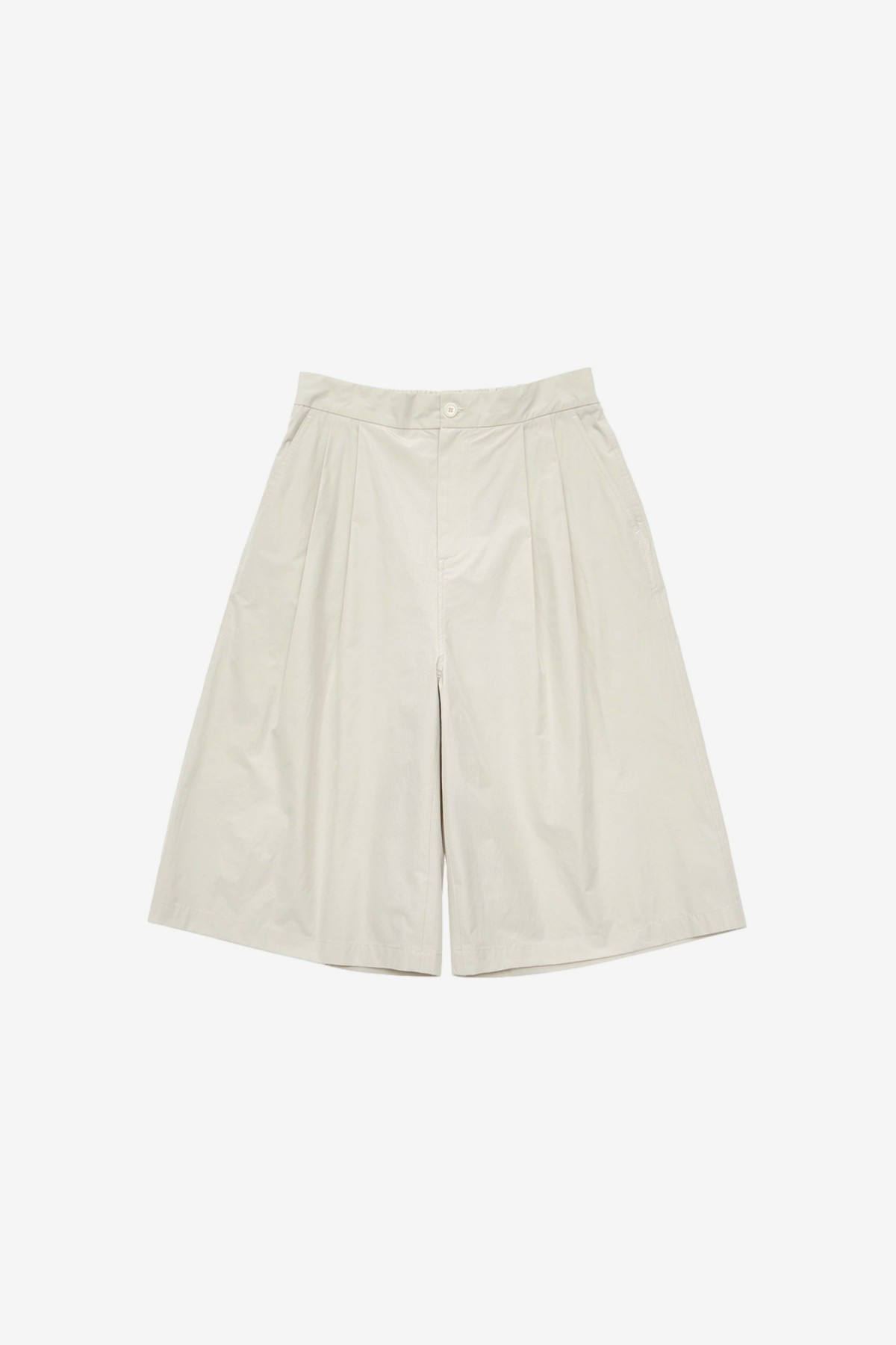 Amomento Two Tuck Wide Shorts in Beige