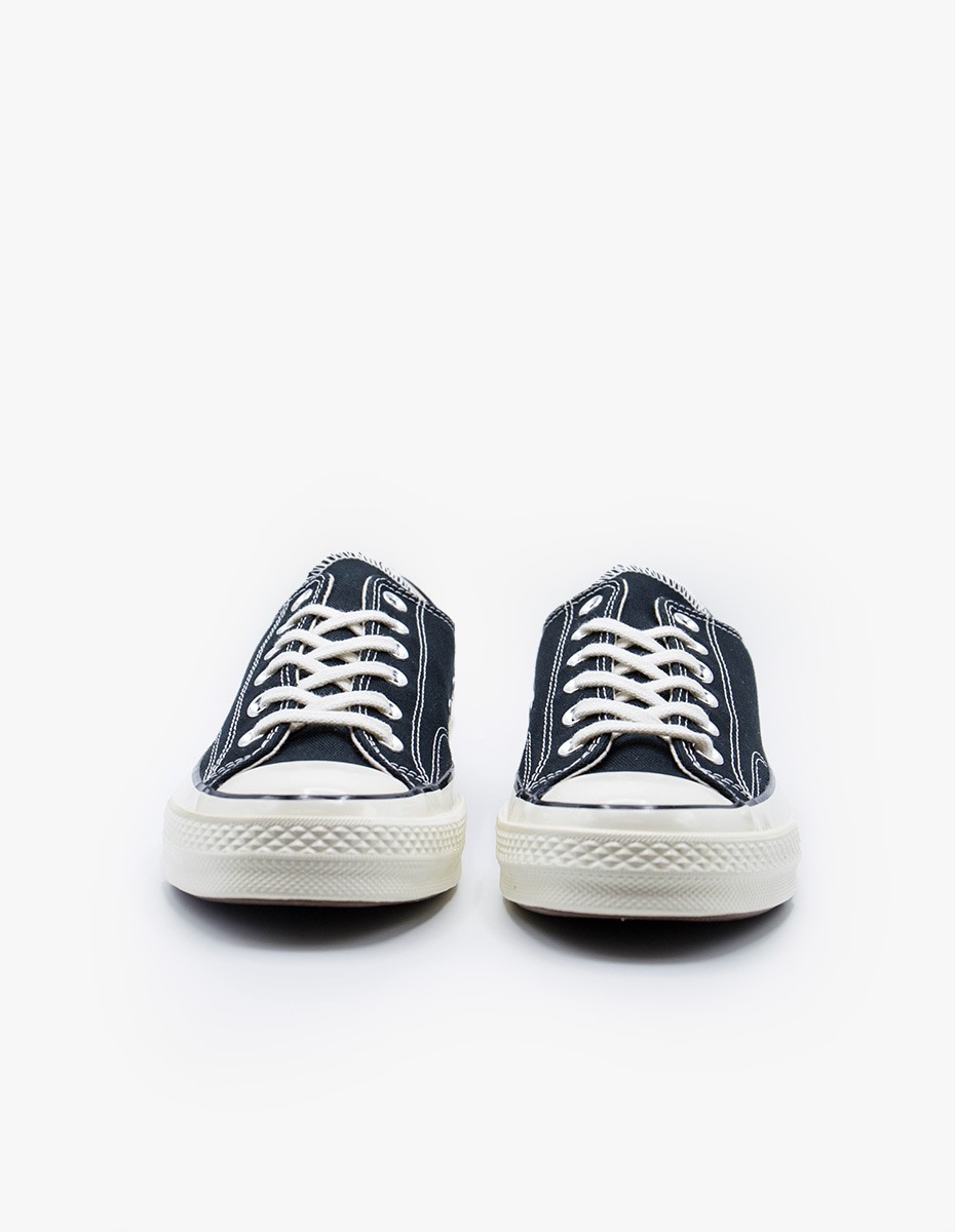 Converse Chuck Taylor Low OX All Star '70 in Black 