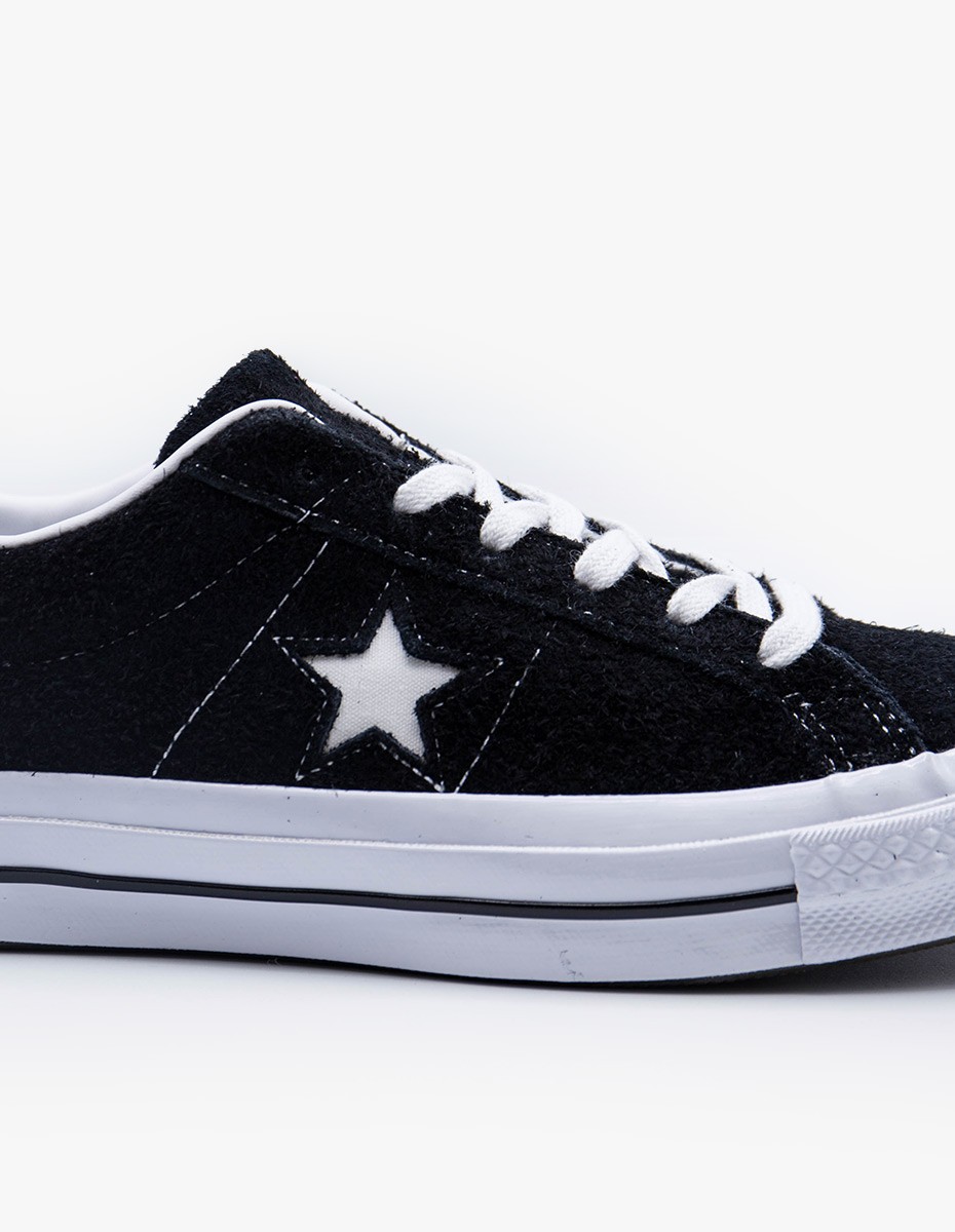 Converse One Star OX in Black