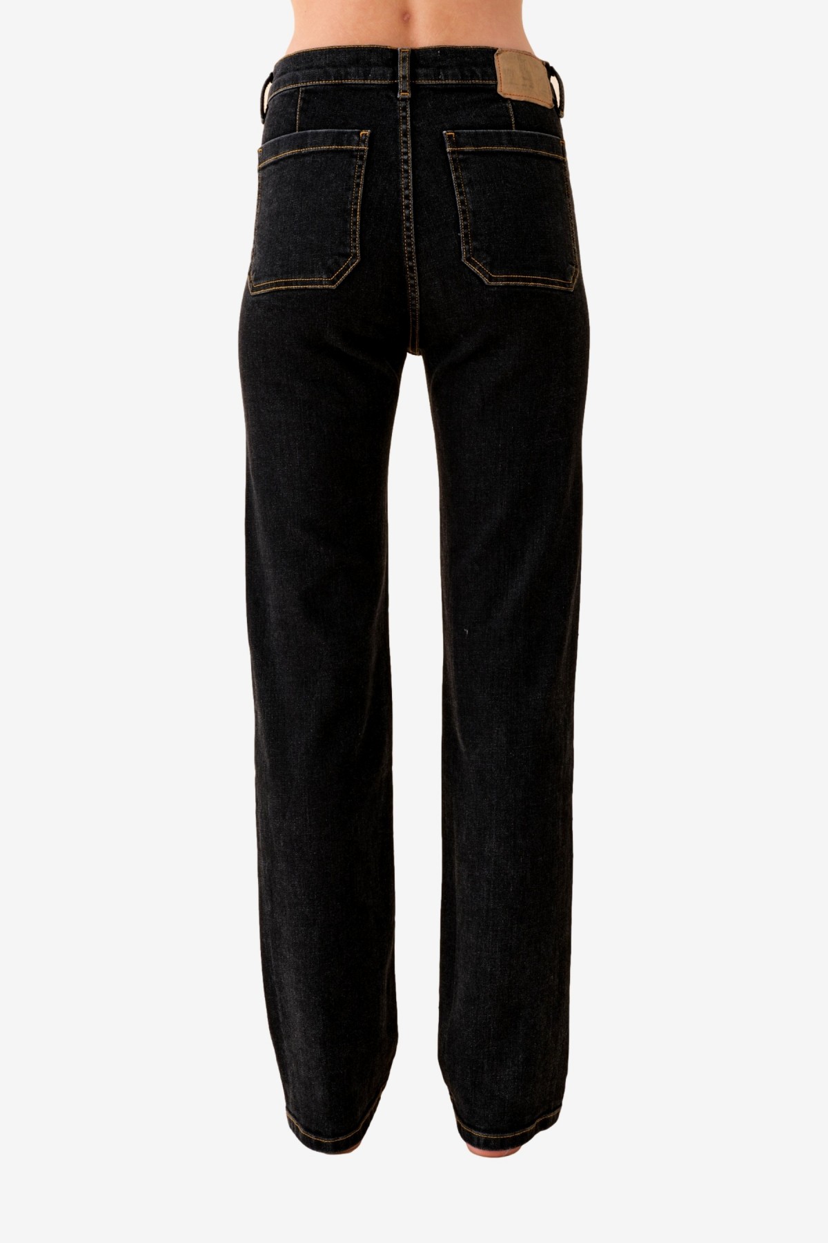 Jeanerica AW014 Alta Jeans in Black 8 Weeks