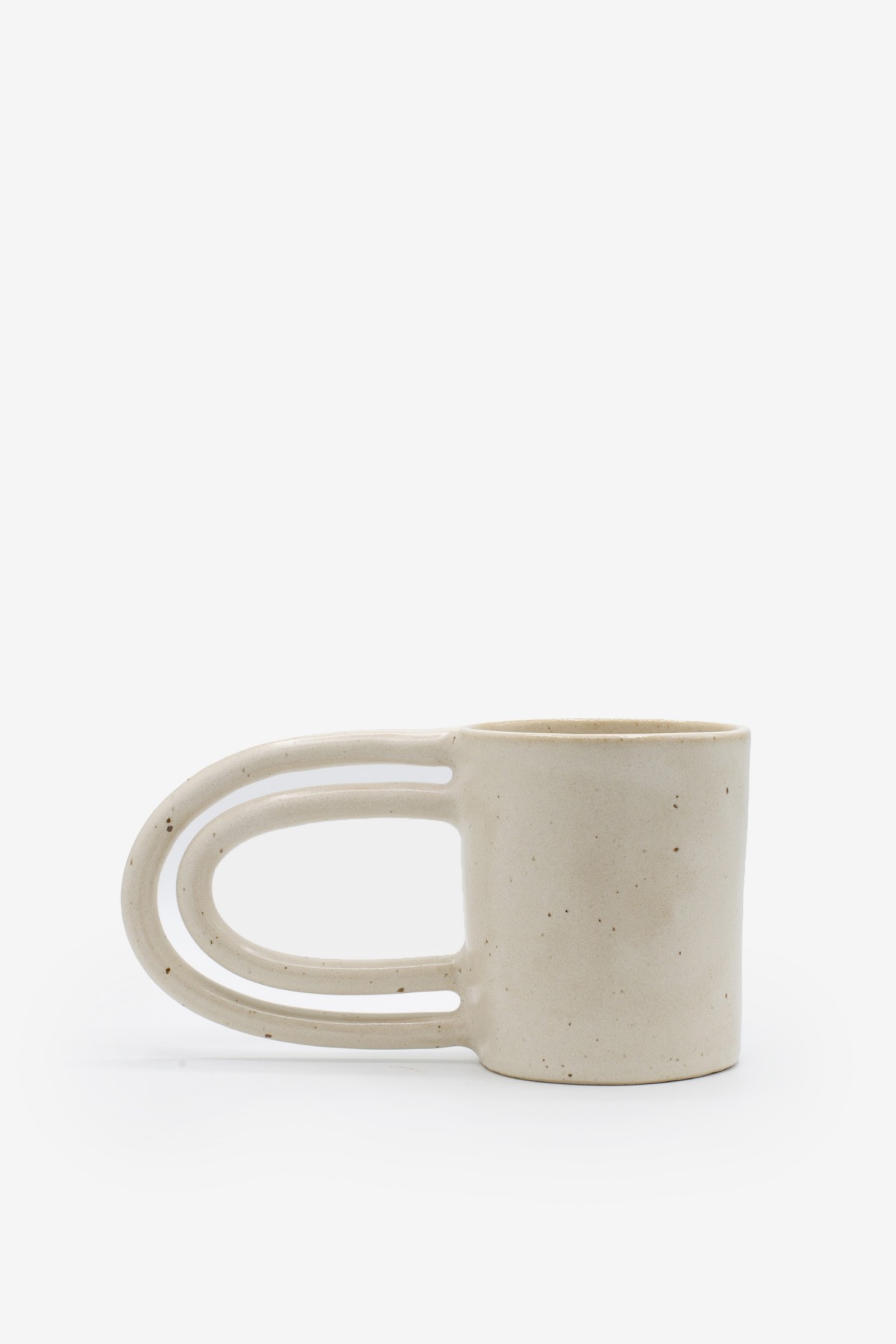 Miyelle 2 Hot 2 Handle Mug in Speckled Cream