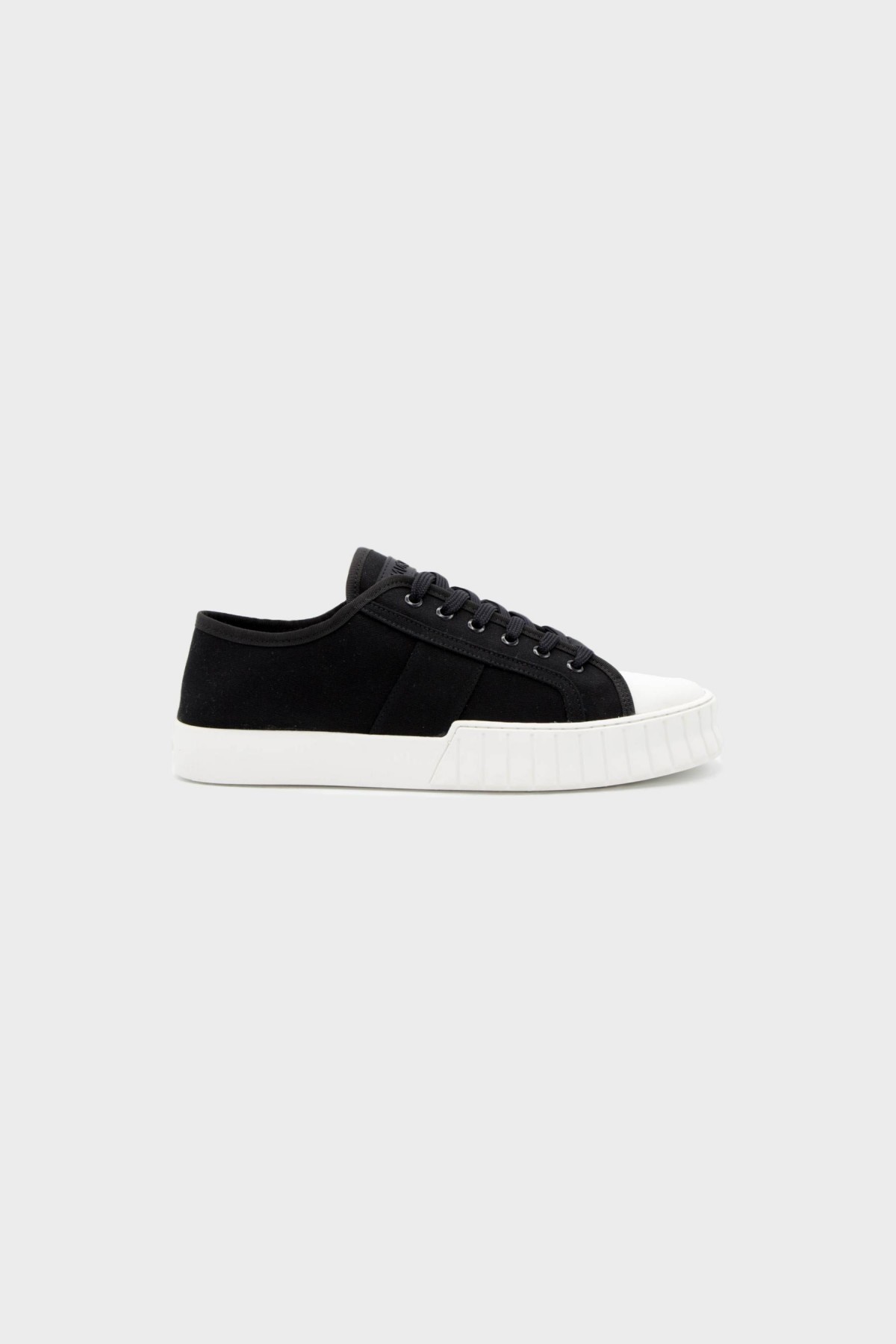 Primury Divid Recycled Canvas in Black 