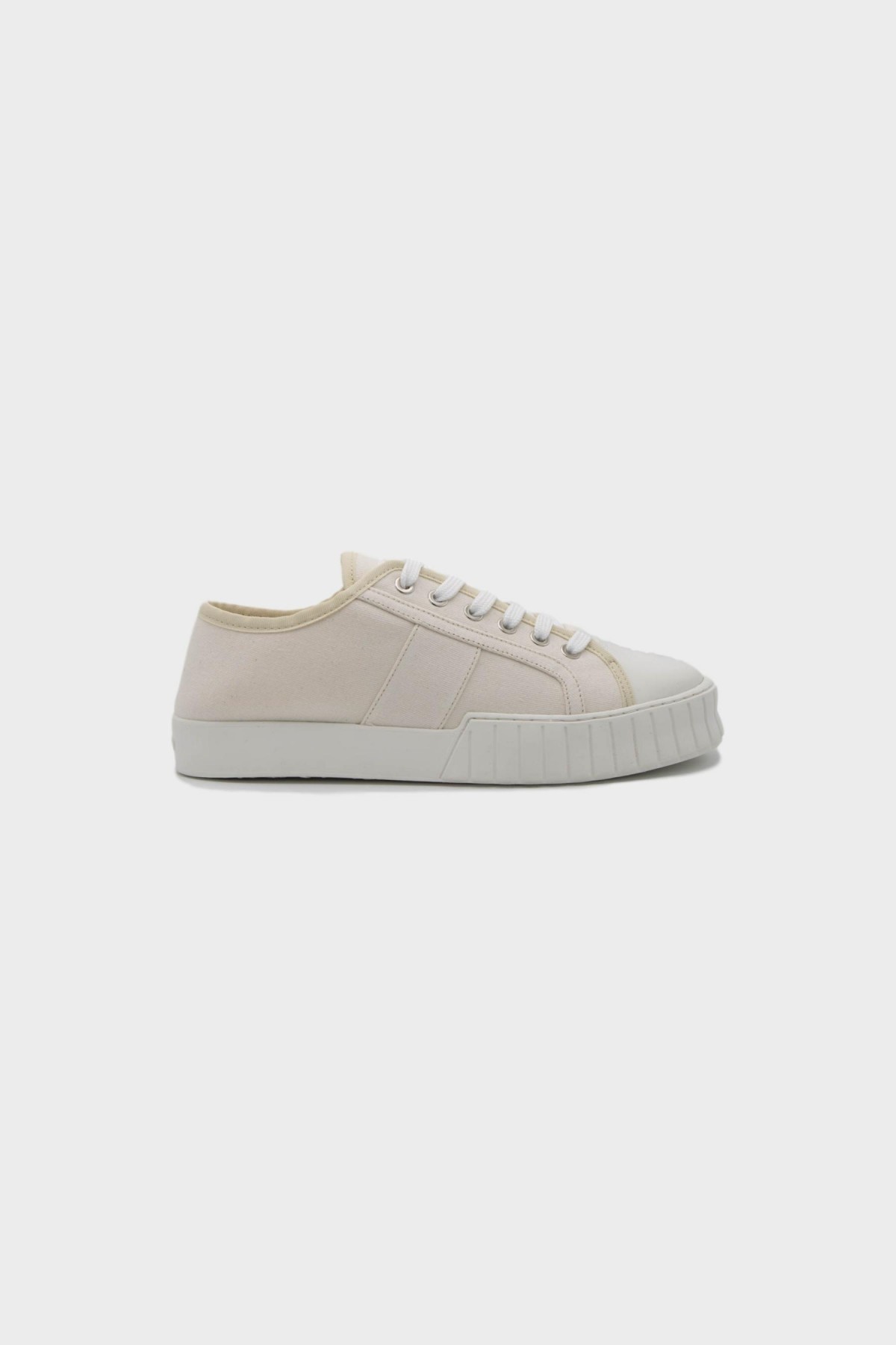 Primury Divid Recycled Canvas in White Sole