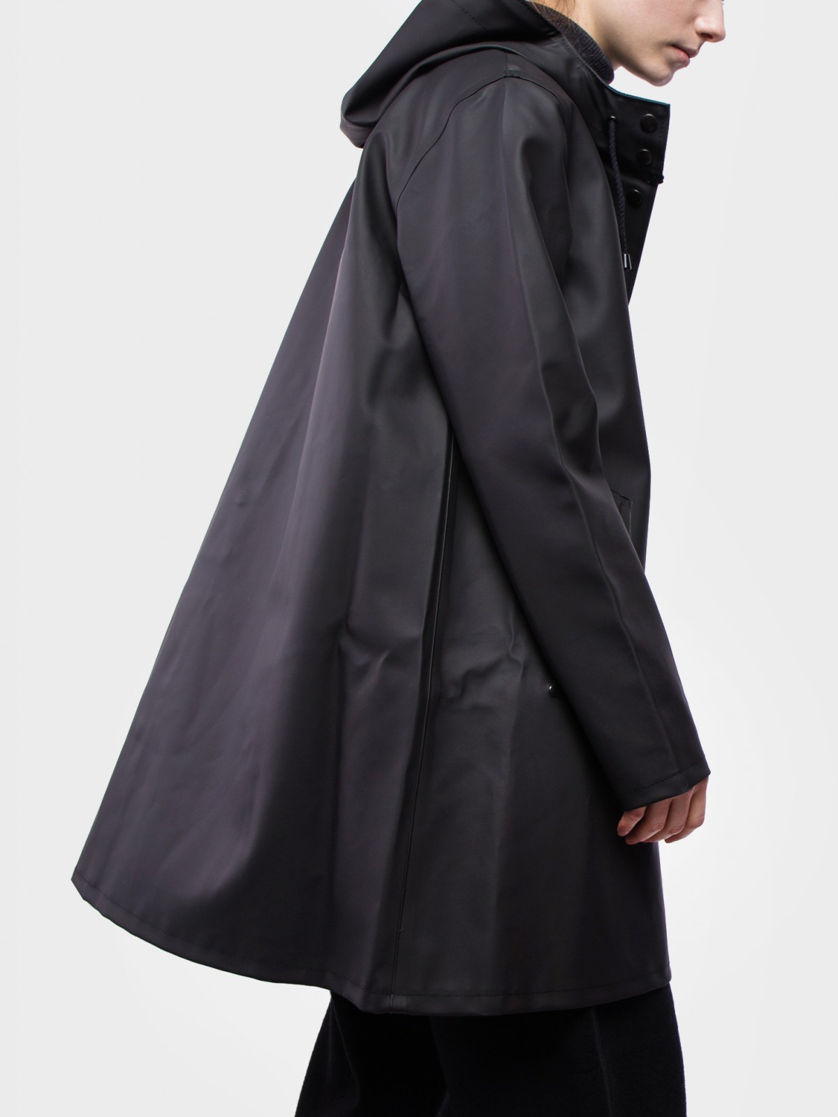 Stutterheim Mosebacke Raincoat in Black