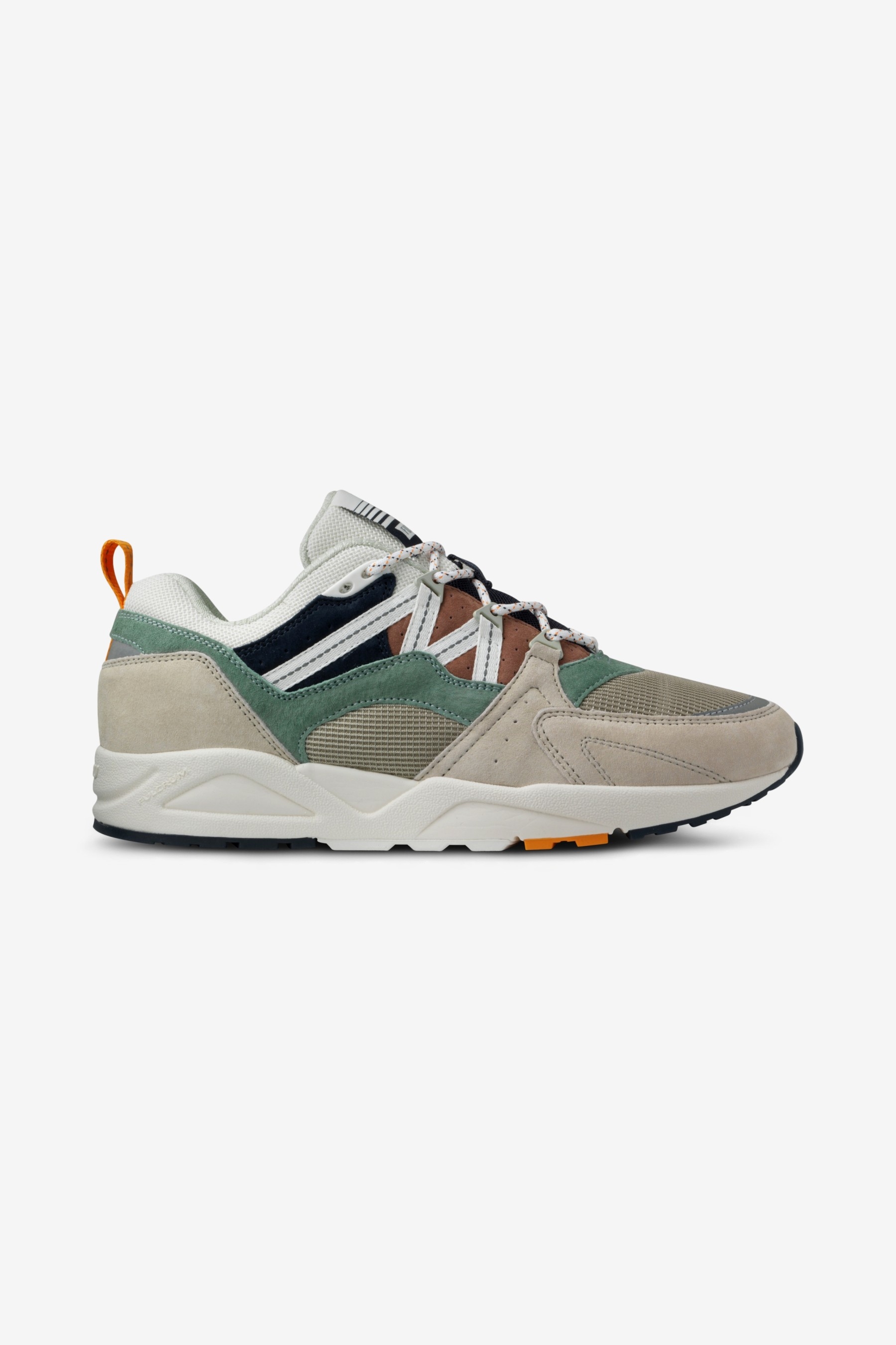 Fusion 2.0 in Asparagus Green Iceberg Green Karhu Afura Store