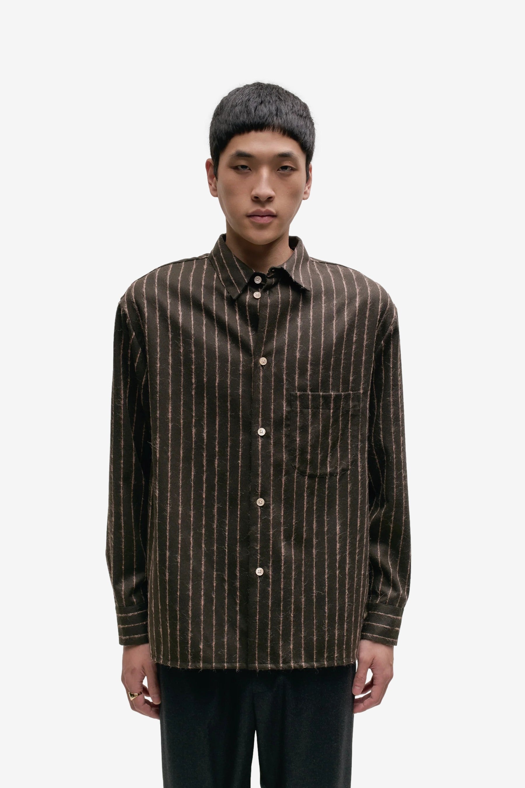 A KIND OF GUISE ハンドメイド チェックシャツ プルオーバー A KIND OF GUISE ハンドメイド チェックシャツ プルオーバー