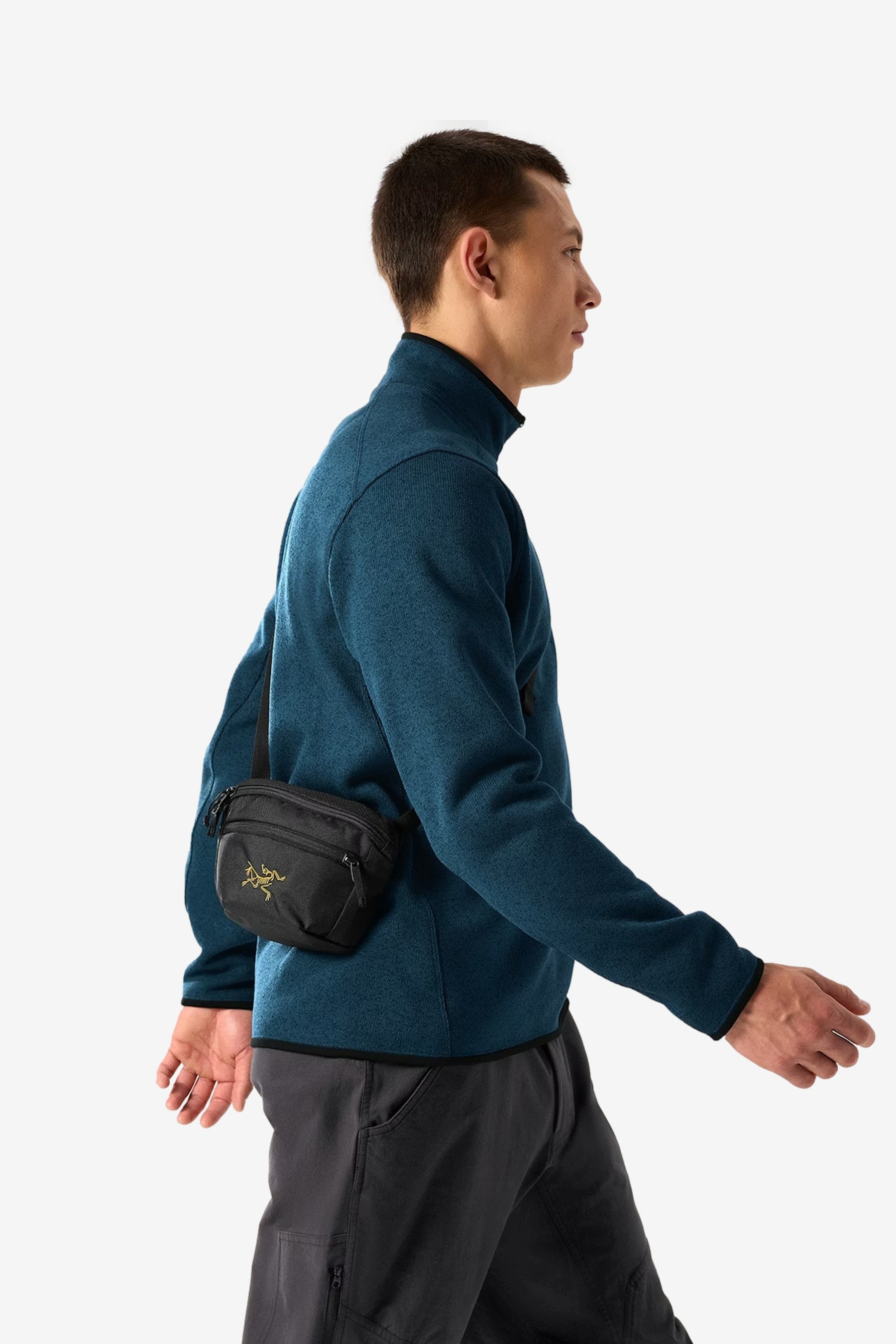 Mantis 1 Waist Pack in 24K Black - Arc'teryx | Afura Store