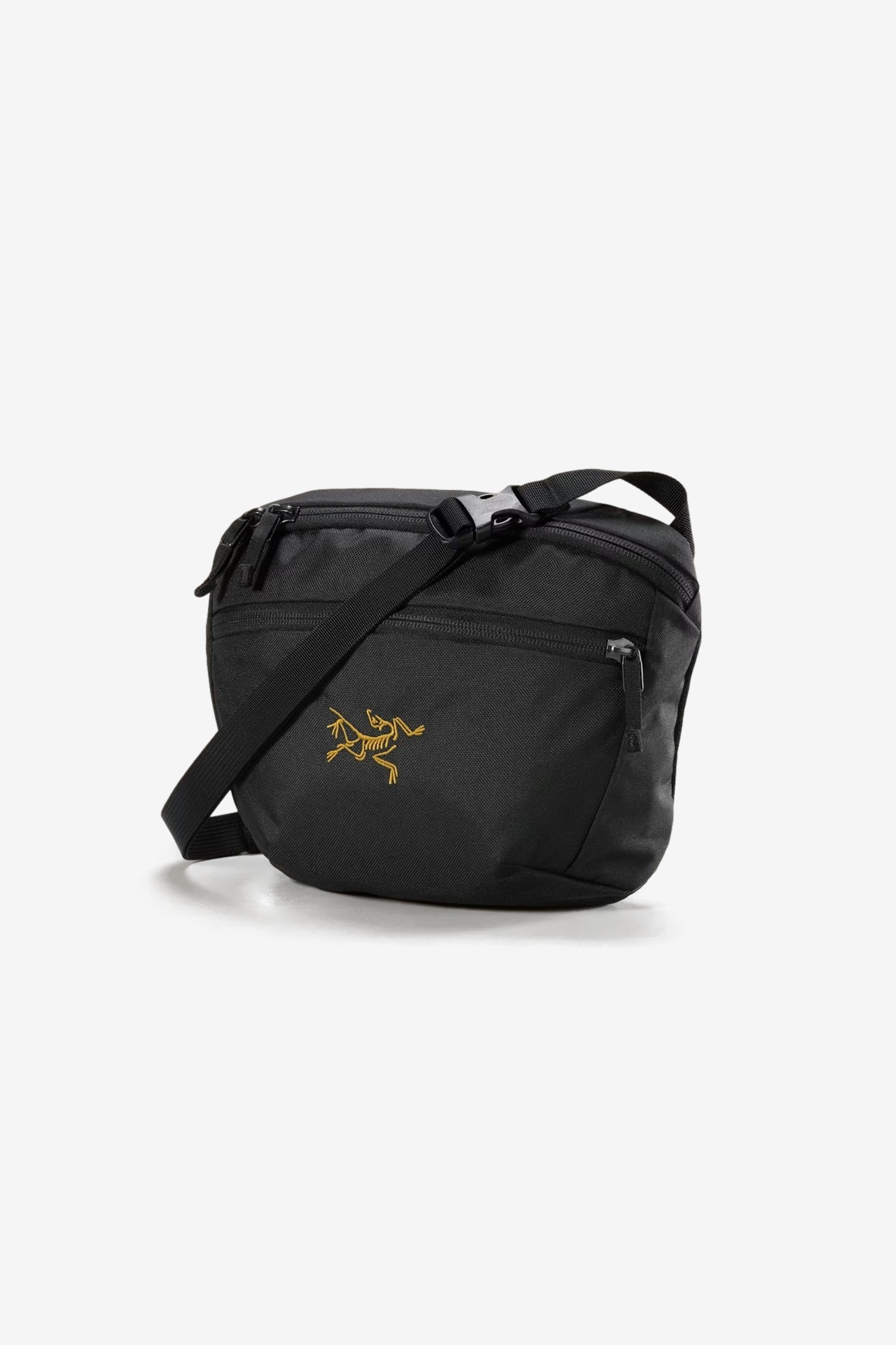 Mantis 2 Waist Pack in 24K Black - Arc'teryx | Afura Store