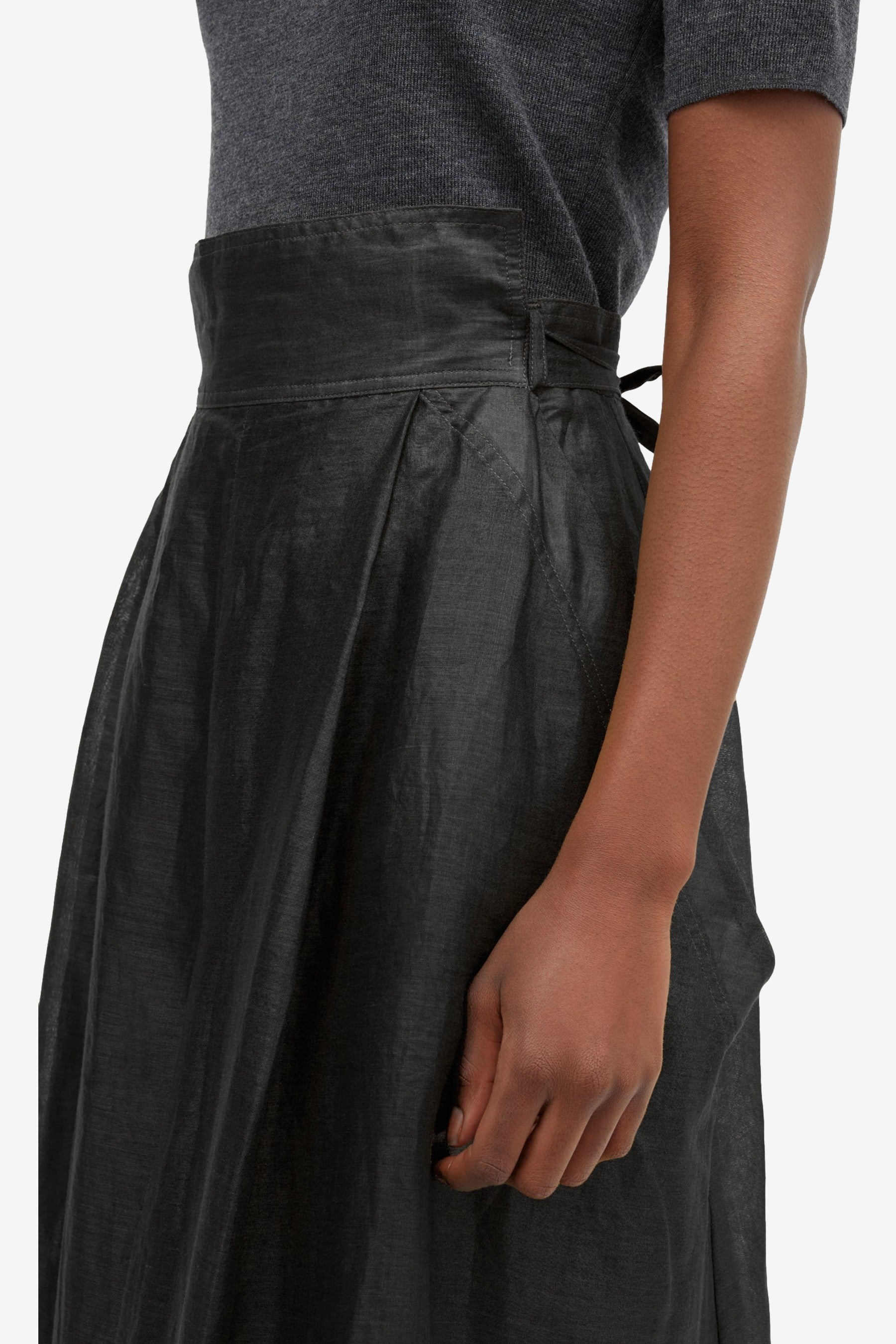 Nova Light Ramie in Black - MARK KENLY DOMINO TAN | Afura Store