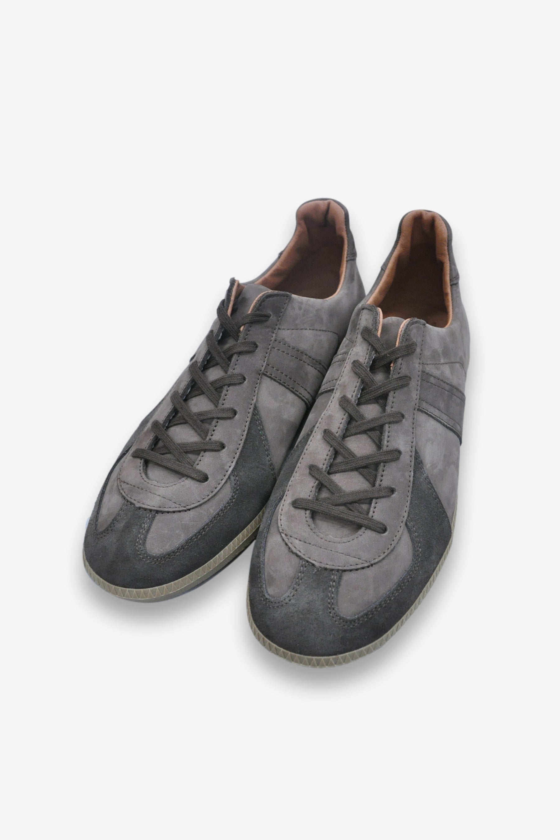 CLANE×REPRODUCTION OF FOUND 37 REPRODUCTION OF FOUND / German Military Trainer White