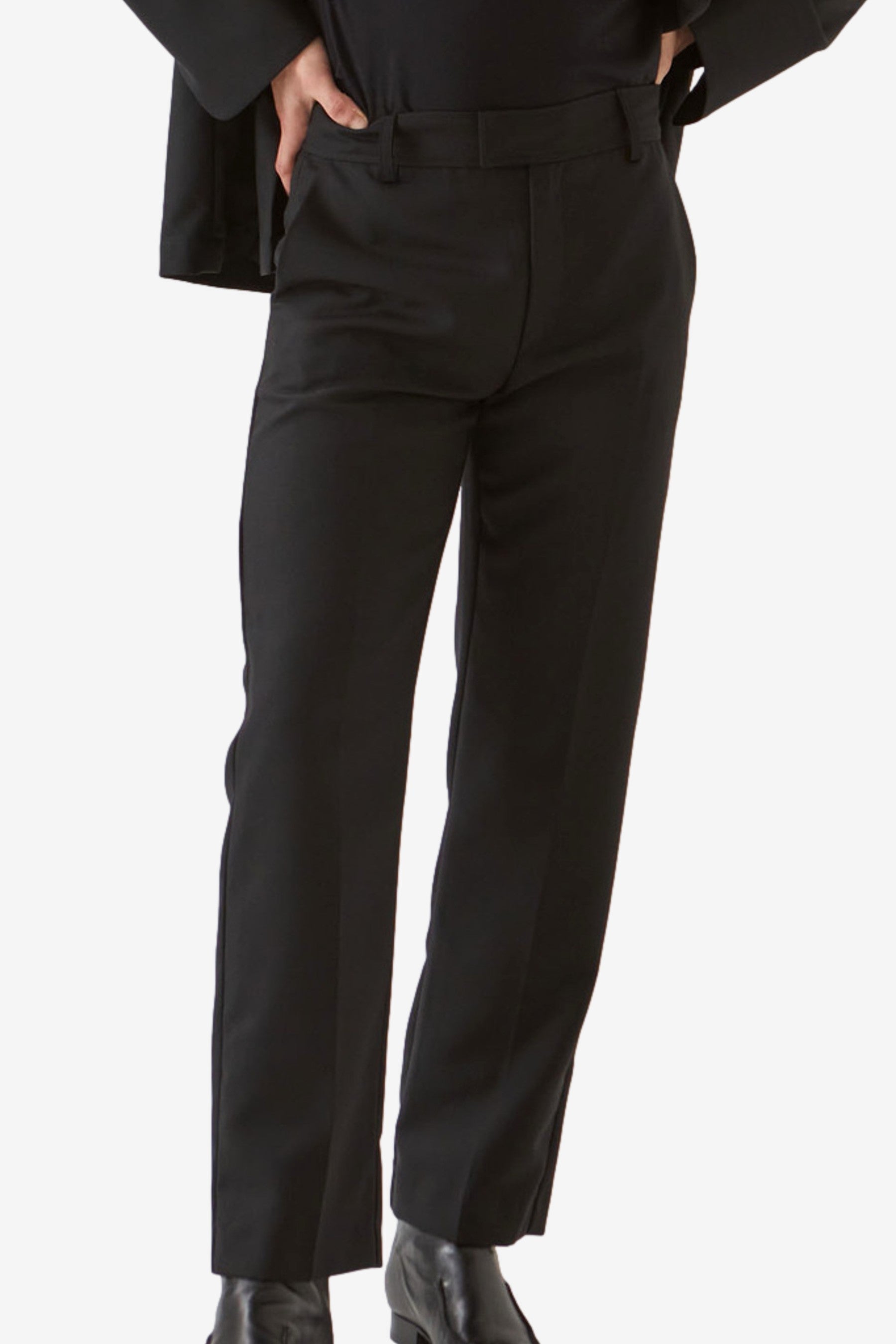 Mike Suit Trouser in Black - Séfr | Afura Store