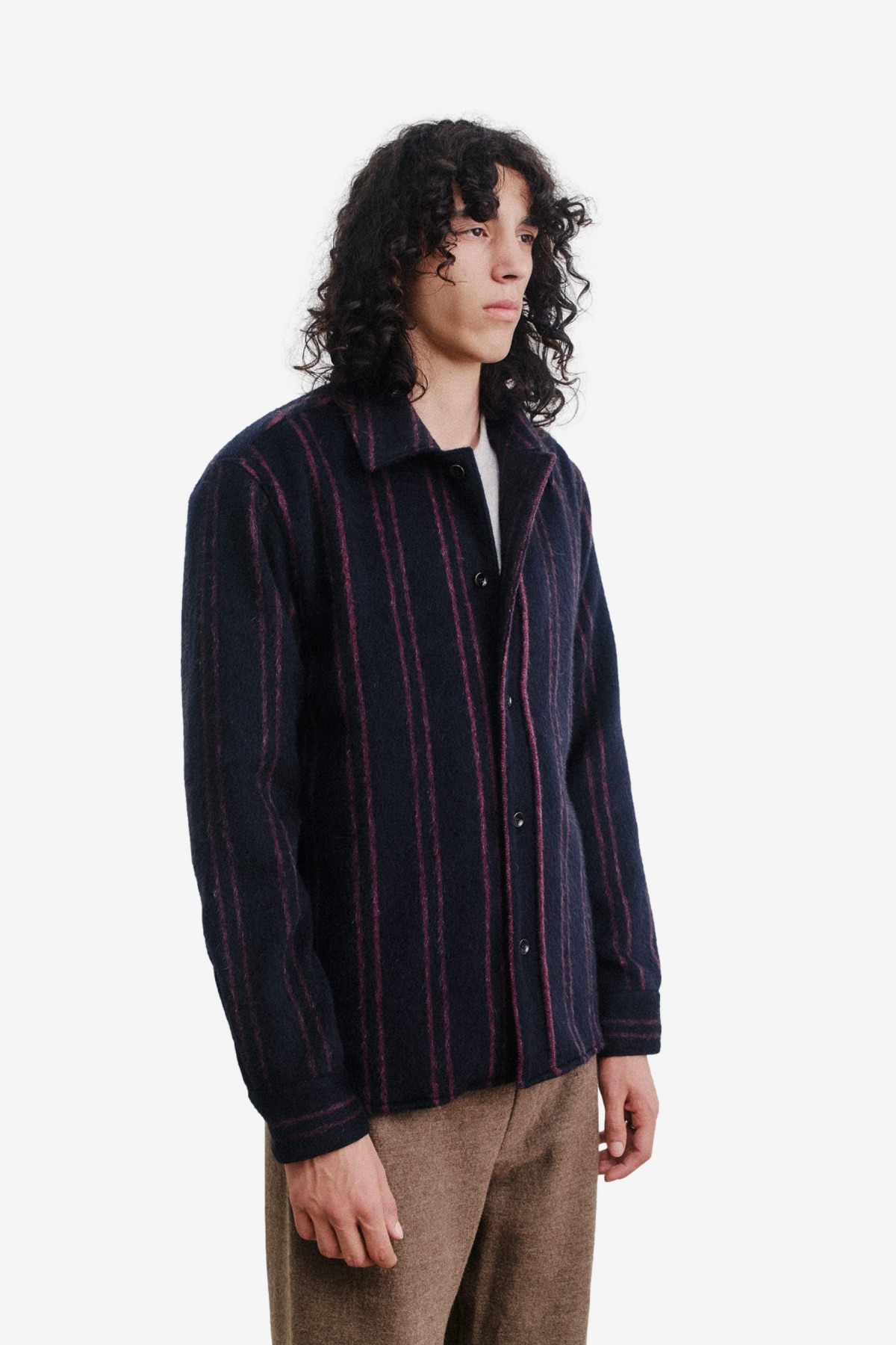 A Kind of Guise Cullu Overshirt in Furry Navy Stripe