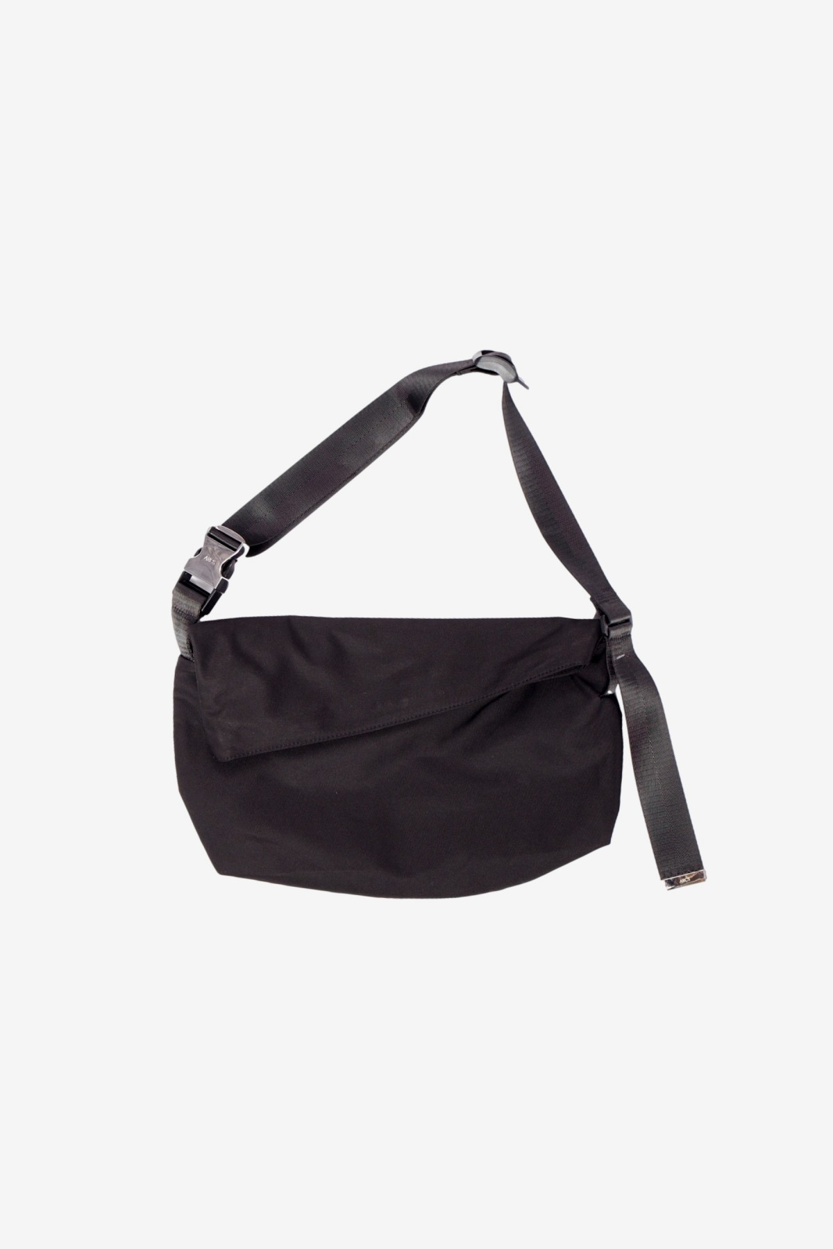 Arcs Gravity Bag in Black