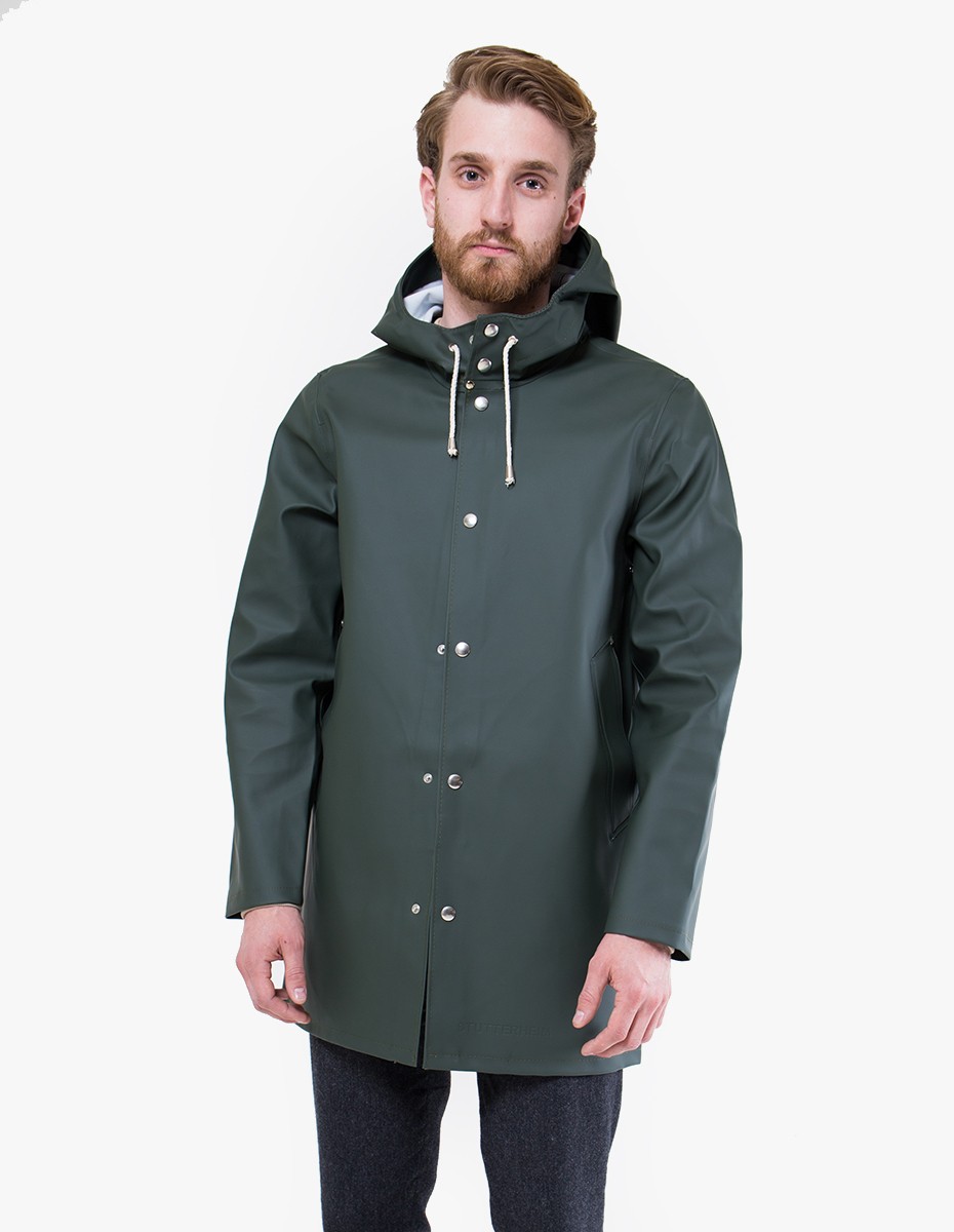 Stockholm Raincoat in Green - Stutterheim | Afura Store