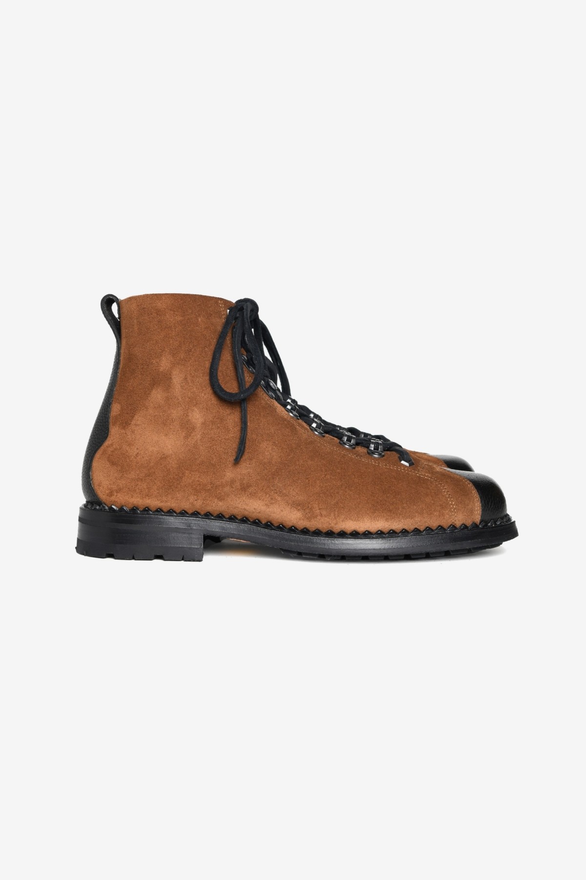 Yuketen Italian Paratrooper Boots GW in Tosca Snuff X T Pale Black