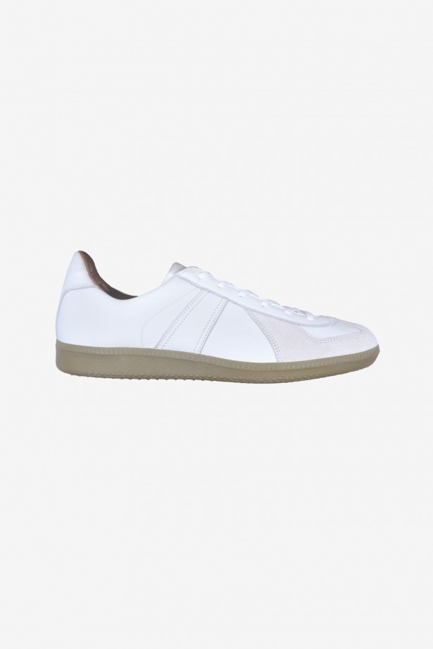 German Military Trainer