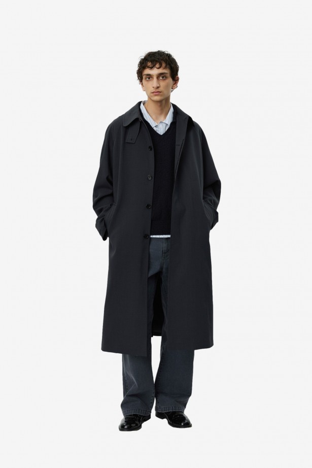 Installation Coat