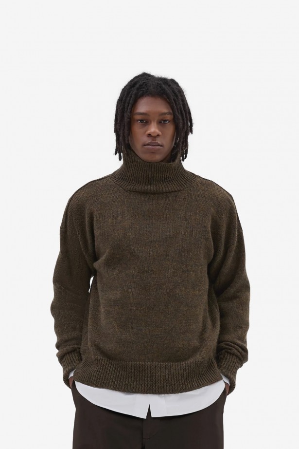 T Shape Roll Neck Dry Merino